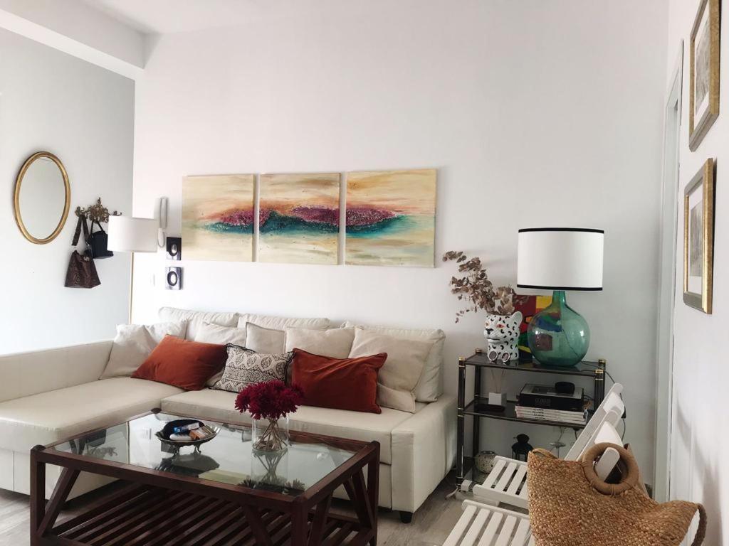 Apartamentos Turisticos Virgen Del Monte 67 เซบีญา ภายนอก รูปภาพ